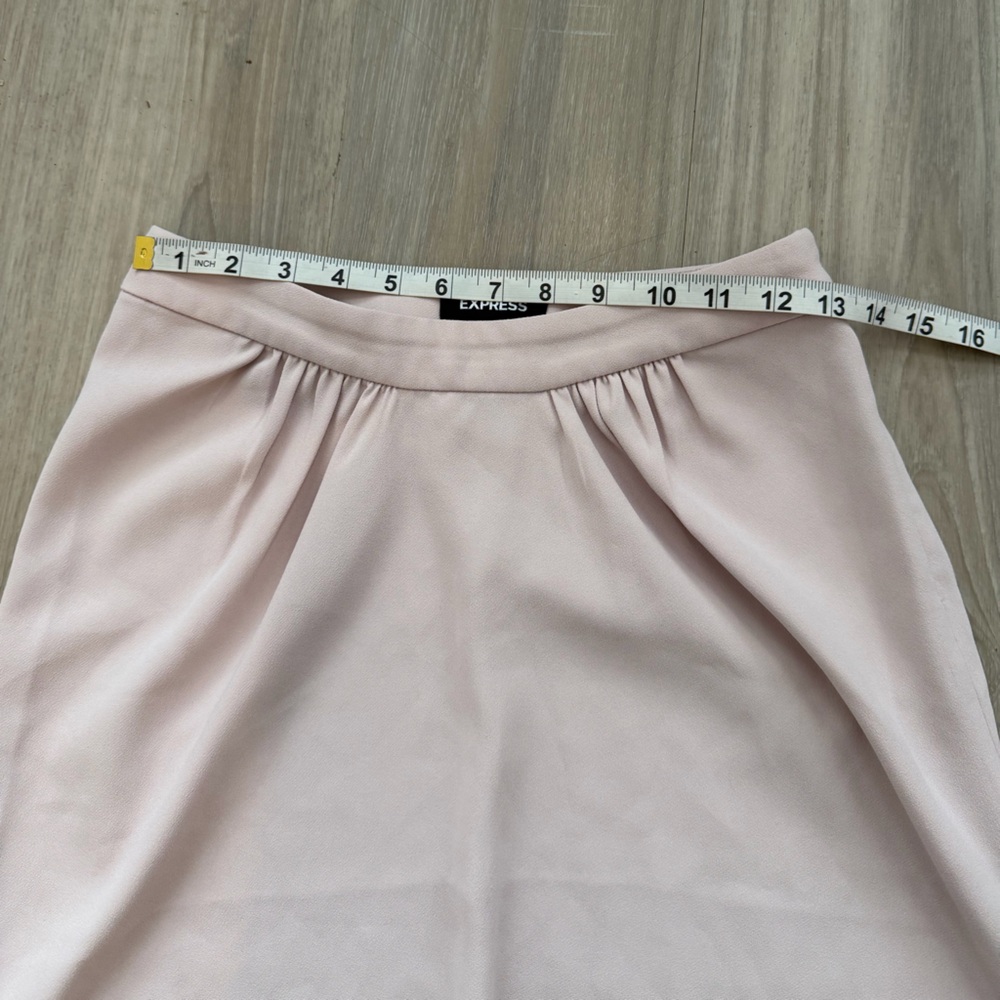 Express Blush Pencil Skirt - Picture 5 of 6